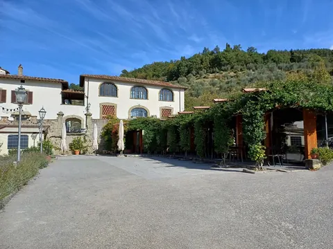 Century Hotel Panoramic View Pool, Tennis court, Whirlpool, 12 bedrooms in Pelago - Florence - Tuscany unique for sale For Super Rich