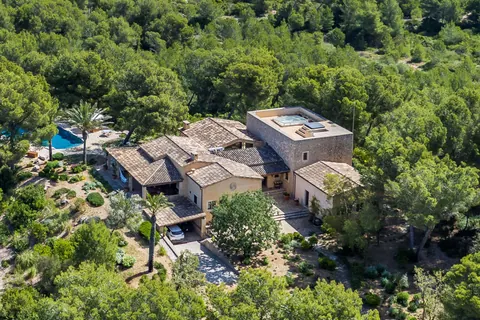Luxury Villa Beach Front Panoramic View, 5 bedrooms in Santa Margarita - Mallorca
