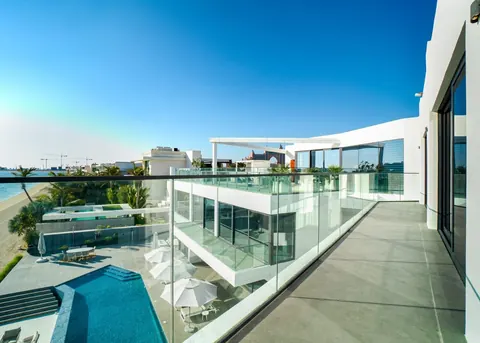 ultra modern Villa Beach Front private infinity pool and spectacular sea views, 7 bedrooms in Palm Jumeirah, Dubai New for sale For Super Rich ultra modern Villa Beach Front private infinity pool and spectacular sea views, 7 bedrooms in Palm Jumeirah, Dubai New for sale For Super Rich