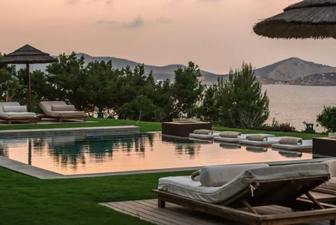 Premium Villa Beach Front with access to the private beach, 6 bedrooms in Ibiza