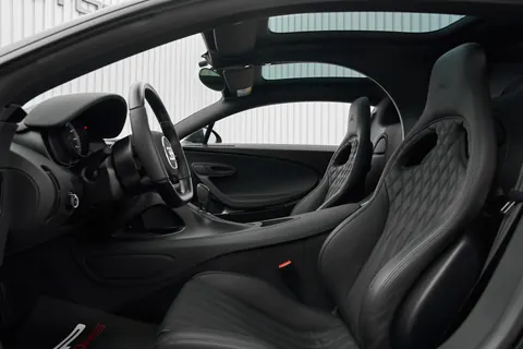 2021 Bugatti Chiron buy for sale For Super Rich