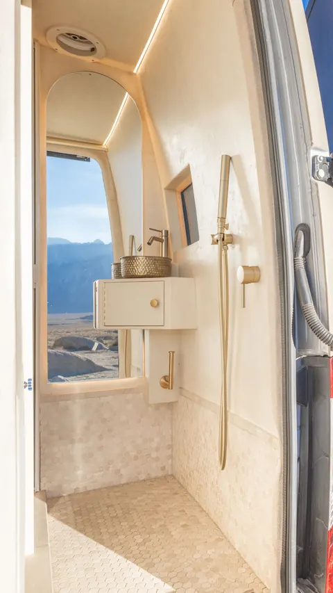 2022 Mercedes Sprinter 3500XD 170wb ads for sale For Super Rich 2022 Mercedes Sprinter 3500XD 170wb ads for sale For Super Rich