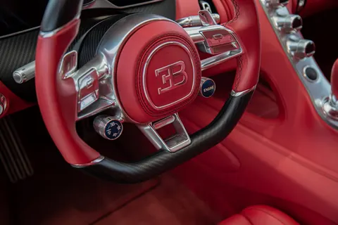 2018 Bugatti Chiron price for sale For Super Rich