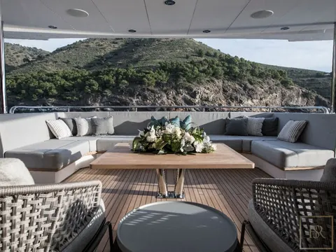 Sunseeker BERCO VOYAGER 40.05 Meters best charter rental For Super Rich Sunseeker BERCO VOYAGER 40.05 Meters best charter rental For Super Rich