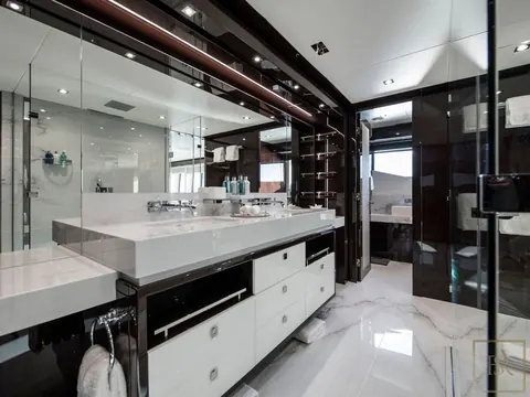 Sunseeker BERCO VOYAGER 40.05 Meters family office charter rental For Super Rich Sunseeker BERCO VOYAGER 40.05 Meters family office charter rental For Super Rich