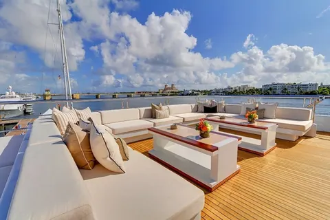 2012 Turquoise Yachts 238' 238 Feets luxury for sale For Super Rich 2012 Turquoise Yachts 238' 238 Feets luxury for sale For Super Rich