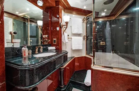 2010 Benetti AQUARIUM 203' 5" / 62M Feets value for sale For Super Rich