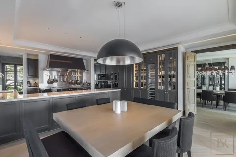 Luxury Villa beautiful view over the Gulf of Saint-Tropez helipad, 6 bedrooms in Grimaud top rental For Super Rich