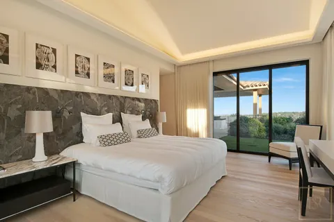 Modern Villa Panoramic View Overlooking Canebiers Bay, petanque court, 19m heated infinity swimming pool, 9 bedrooms in Saint Tropez top rental For Super Rich