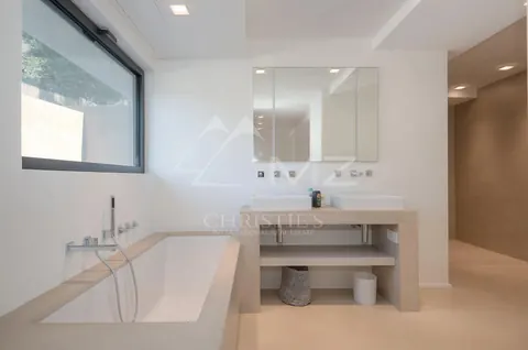 Modern Villa Heated 17x4m swimming pool La Californie, 5 bedrooms in Cannes luxury rental For Super Rich
