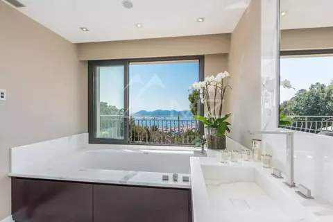 Modern Villa La  Californie Mediterranean Sea view, 8 bedrooms in Cannes image rental For Super Rich