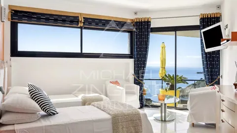 Contemporary Villa overflow swimming pool sea view between Monaco and Saint-Jean Cap Ferrat, 4 bedrooms in Eze exclusive rental For Super Rich