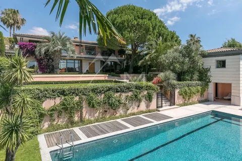 Elegant Villa Landscaped garden swimming pool and pool-house, 6 bedrooms in Cap d'Antibes top rental For Super Rich Elegant Villa Landscaped garden swimming pool and pool-house, 6 bedrooms in Cap d'Antibes top rental For Super Rich