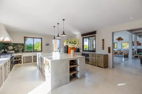 Mediterranean Villa panoramic views perched gracefully above Chaweng Bay, 8 bedrooms in Chaweng Noi, Ko Samui travel rental For Super Rich
