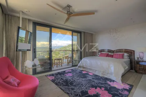 Luxury Villa Exceptional Californie 25 m swimming pool, Jacuzzi for 8 people, 8 bedrooms in Cannes exclusive rental For Super Rich