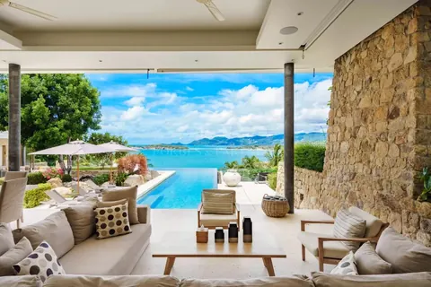 Design Villa SAMUJANA 5-star resort, Tennis court, pool, jacuzzi, 5 bedrooms in Plai Laem, Ko Samui top rental For Super Rich