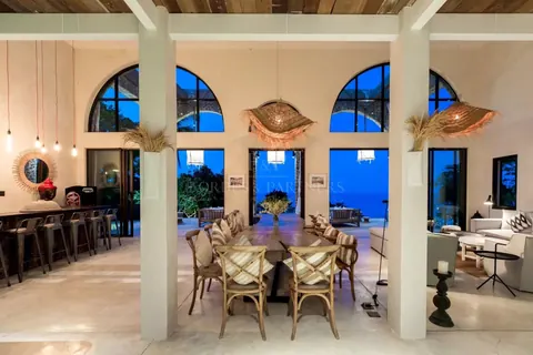 Mediterranean Villa panoramic views perched gracefully above Chaweng Bay, 8 bedrooms in Chaweng Noi, Ko Samui prix rental For Super Rich