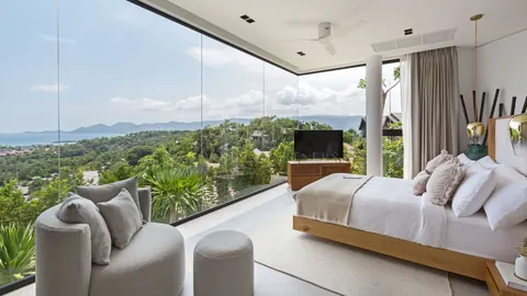 Luxury Villa rooftop terrace 270-degree panoramic view pool, jacuzzi, 9 bedrooms in Choeng Mon, Ko Samui top rental For Super Rich