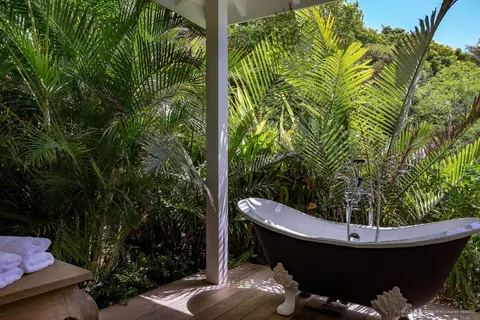 Luxury Villa Palmier Royal Estate Stunning views of Marigot Bay and the sea, 13 bedrooms in St Barth image rental For Super Rich