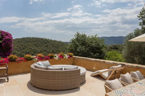 Country Villa Can Font de Muntanya view Gavarres massif, 10 bedrooms in Girona - Barcelona top rental For Super Rich