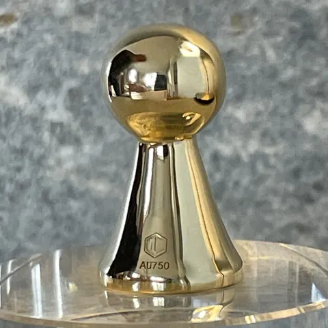 Game piece 18 carat gold Luxury for sale For Super Rich