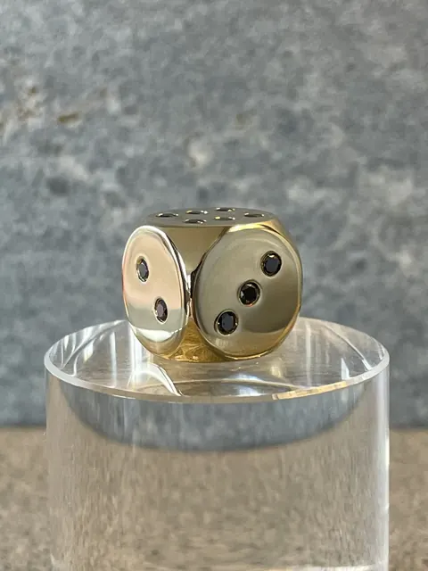 Dice 18k gold & 21 black diamonds ultra luxury for sale For Super Rich