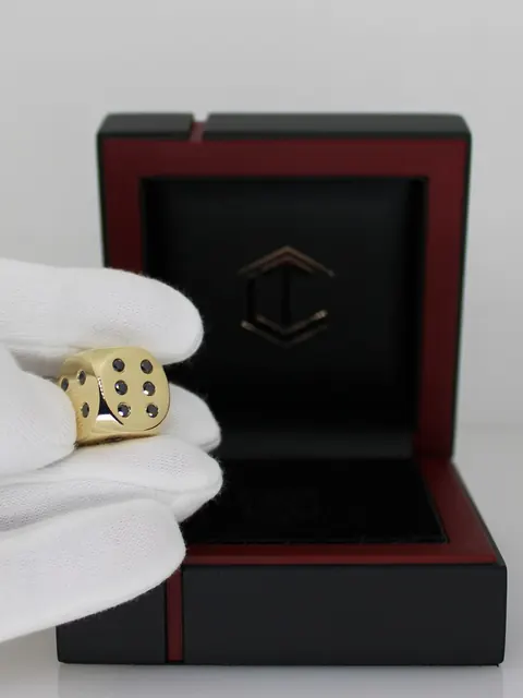 Dice 18k gold & 21 black diamonds for sale For Super Rich