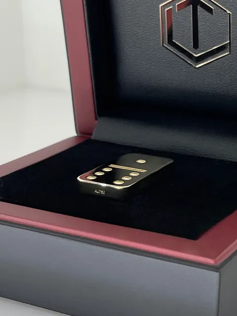Domino 18 carat gold Luxury for sale For Super Rich
