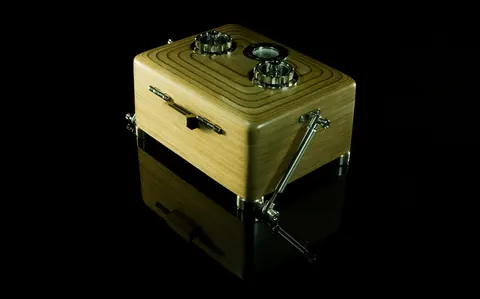 CLASSIC SOLLOSHI HUMIDOR by SOLLOSHI price country for sale For Super Rich