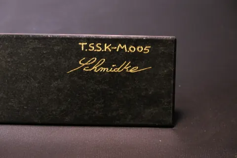 Magnetischer Messerblock von TYCOON STONE SCHMIDKE aus Star Galaxy Gold mit Achatscheibe Unique for sale For Super Rich
