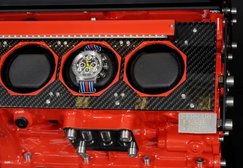 Ferrari 550 MARANELLO Engine V12