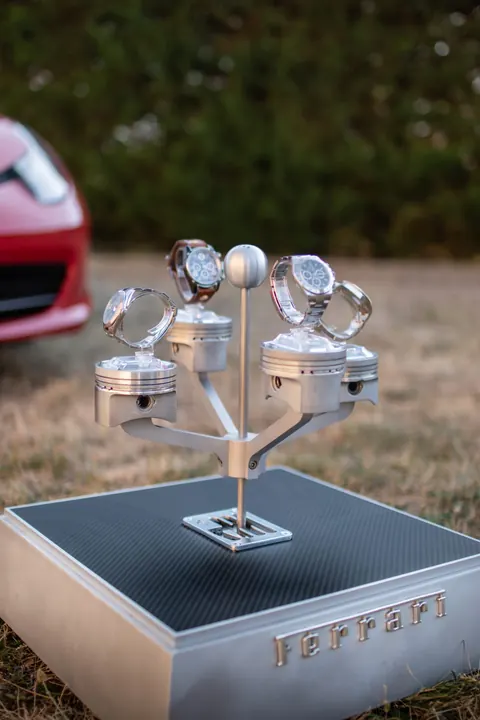 Projet #0 VDsgn 4 Watches Stand Unique for sale For Super Rich
