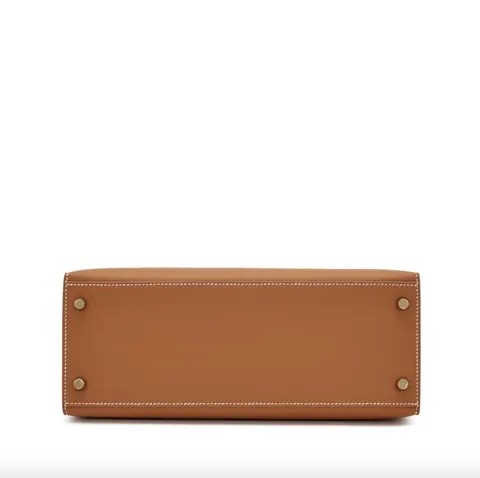 Hermès Kelly 28 Gold Epsom with Gold Hardware Unique for sale For Super Rich
