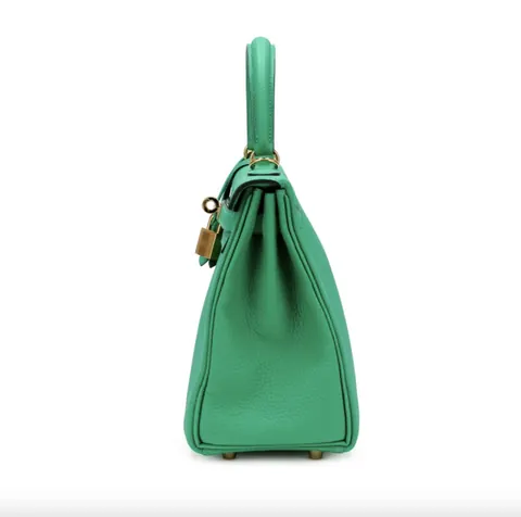 Hermès Kelly 25 Menthe Togo with Gold Hardware USA for sale For Super Rich