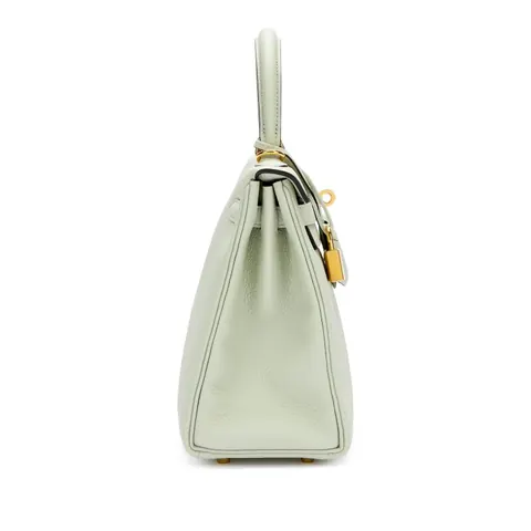 Hermès Kelly 25 Gris Neve Togo with Gold Hardware USA for sale For Super Rich Hermès Kelly 25 Gris Neve Togo with Gold Hardware USA for sale For Super Rich