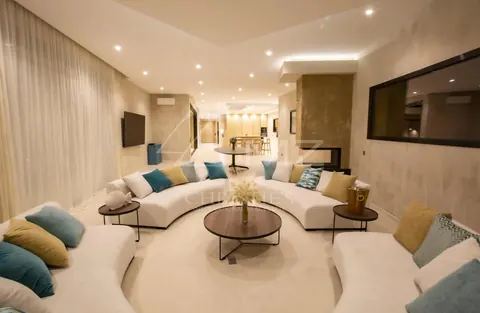 California-style Villa 8 mn walk from Pampelonne beaches Bowling, sauna, pool, 6 bedrooms in Ramatuelle property rental For Super Rich
