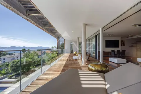 High-end Villa heated swimming pool, Synthetic tennis landscaped park, 7 bedrooms in Cannes - French Riviera deal rental For Super Rich