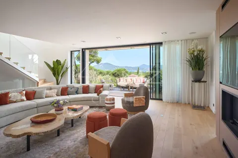 Contemporary  Villa Heated swimming pool 16x4m near center and beaches, 6 bedrooms in Saint Tropez search rental For Super Rich