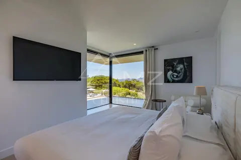 Architectural Villa Salins area close to the Parcs, 7 bedrooms in Saint Tropez value rental For Super Rich