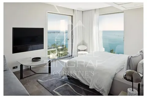 Luxury Villa 180° panoramic sea view Super Cannes, south-facing, 10 bedrooms in Cannes Classified ads rental For Super Rich