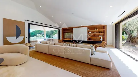 Premium Villa heated swimming pool 16mx4.5m professional kitchen, 5 bedrooms in Saint Tropez vacation rental For Super Rich