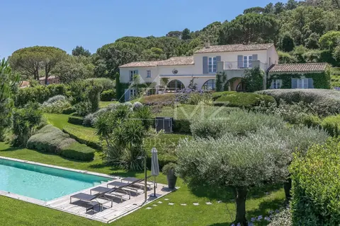 Contemporary  Villa heart of Saint-Tropez Peninsula between Pampelonne beaches and the village, 5 bedrooms in Ramatuelle
