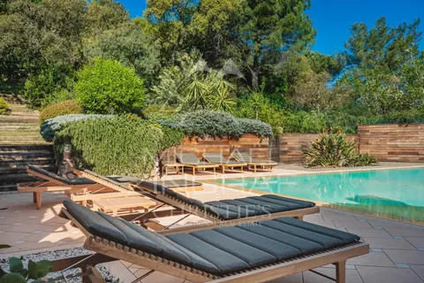 Provençal Villa Heart of nature close to the beaches, 6 bedrooms in Ramatuelle - French Riviera 0 rental For Super Rich