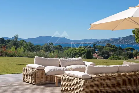 Contemporary Villa Right next to Eden Roc Heated pool with pool house, 7 bedrooms in Cap d'Antibes search rental For Super Rich
