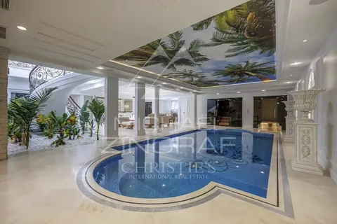 Luxury Villa New Florentine ​Super Cannes indoor swimming pool, wellness, sauna and hammam, 7 bedrooms in Vallauris 0 rental For Super Rich