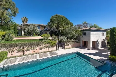Elegant Villa Landscaped garden swimming pool and pool-house, 6 bedrooms in Cap d'Antibes property rental For Super Rich Elegant Villa Landscaped garden swimming pool and pool-house, 6 bedrooms in Cap d'Antibes property rental For Super Rich