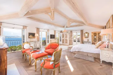 Provençal Villa Panoramic sea view In private and secure domain, 4 bedrooms in Gassin - French Riviera property rental For Super Rich