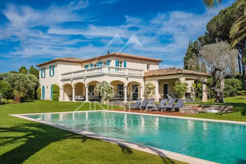 Contemporary Villa Minutes walk from Place des Lices terrace overlooking the sea, 6 bedrooms in Saint Tropez
