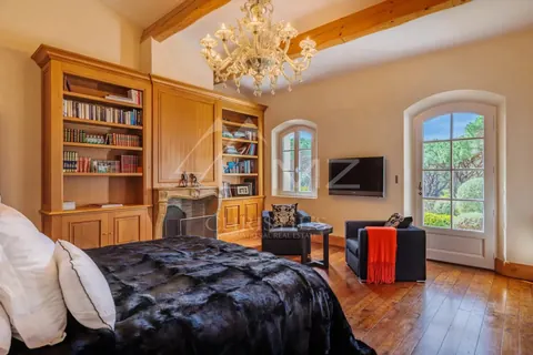Country Villa terrace with sea view minutes walk beaches of Pampelonne, 5 bedrooms in Ramatuelle - French Riviera vacation rental For Super Rich Country Villa terrace with sea view minutes walk beaches of Pampelonne, 5 bedrooms in Ramatuelle - French Riviera vacation rental For Super Rich