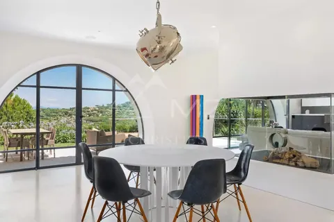 Contemporary  Villa heart of Saint-Tropez Peninsula between Pampelonne beaches and the village, 5 bedrooms in Ramatuelle property rental For Super Rich